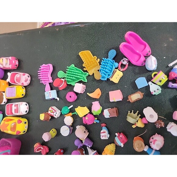 HUGE Shopkins Lot Random Figures Basket Containers Mixed Seasons lot Dolls - Picture 8 of 16